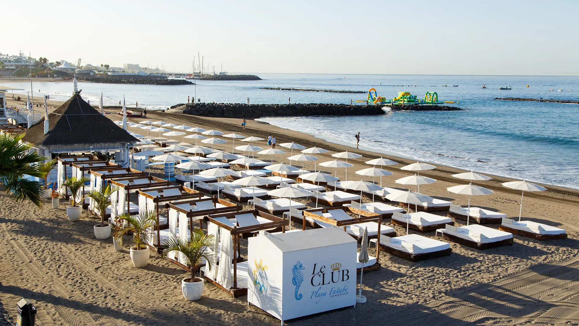Los Olivos Beach Resort 阿德耶
